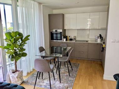 Elephant and Castle, SE1 6FJ