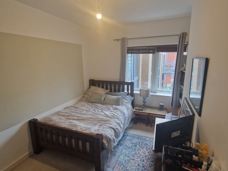 Available Room For Rent In Stepney Green Tower Hamlets ideal flatmate