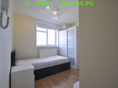 4 Camlan Rd, Bromley BR1 5LU, UK