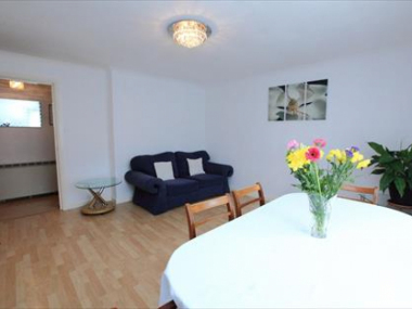 Woodlark Rd, Cambridge CB3 0HT, UK