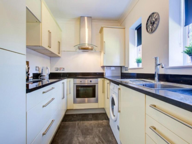 Junction Rd, Romford RM1 3QE, UK