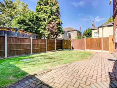 Junction Rd, Romford RM1 3QE, UK