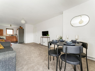 Dalmarnock Drive, Glasgow G40 4LN, UK