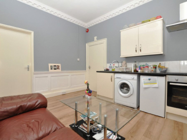 Kittiwake Mews, Lenton, Nottingham NG7 2DH, UK