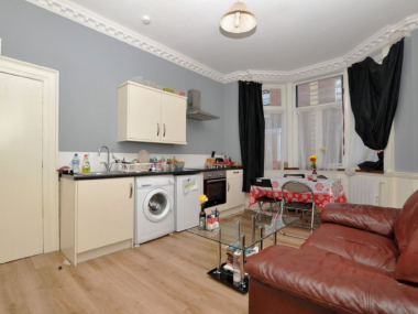 Kittiwake Mews, Lenton, Nottingham NG7 2DH, UK