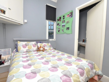 Kittiwake Mews, Lenton, Nottingham NG7 2DH, UK