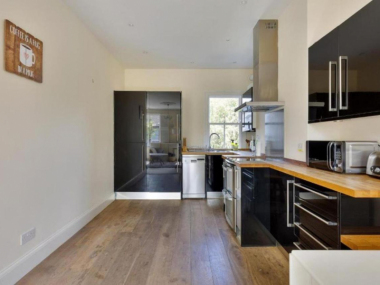 Kinnoul Rd, Hammersmith, London W6 8NG, UK