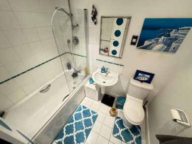 Flack End, Cambridge CB4 2WQ, UK