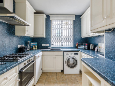 St Georges Court, 181-207 Tooting High St, London SW17 0SZ, UK