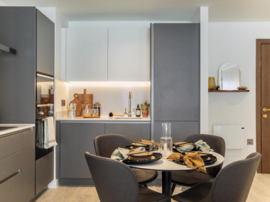 Manchester M15 4YD, UK