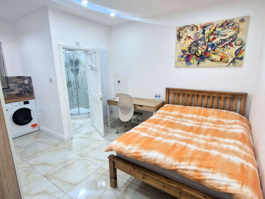 Handsworth, BIRMINGHAM, B21 9PQ, UK