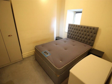 Avonvale Rd, Redfield, Bristol BS5 9RX, UK