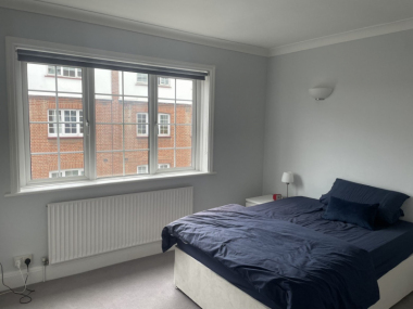 Hammersmith and Fulham, SW6 3UG, UK