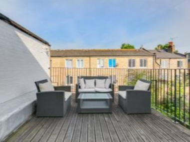 Hammersmith and Fulham, SW6 1JD, UK