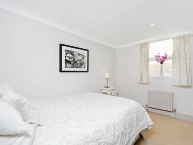 Hammersmith and Fulham, SW6 1JD, UK