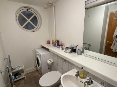 135 Wapping High Street, London, E1W 3NH, UK