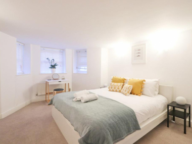 Henry St, Liverpool L1 5BU, UK