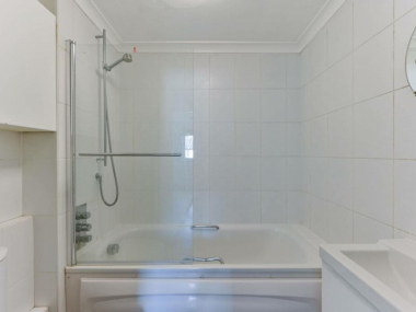 High Rd, Southampton SO16 2JE, UK