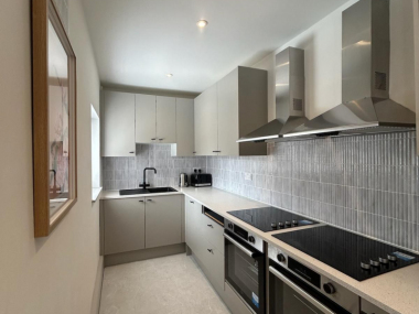 Plymouth, PL4 9JF, UK