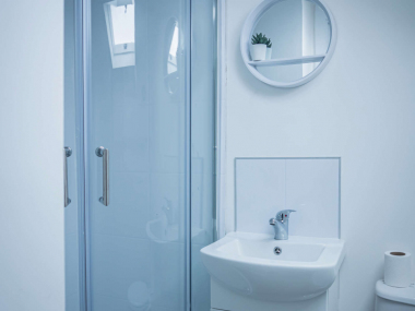 Barnsley, S70 6HW, UK