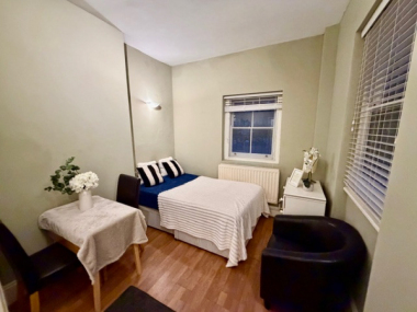 Saint Stephen's Gardens, London W2 5QU, UK