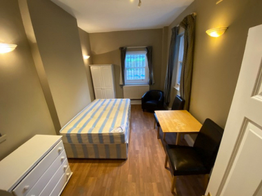 Westbourne Park Rd, London W2 5QD, UK