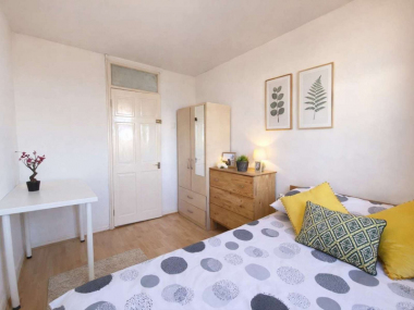 Manchester Rd, Isle of Dogs, London E14 3DP, UK