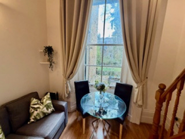 St Stephen's Gardens, London W2 5QU, UK