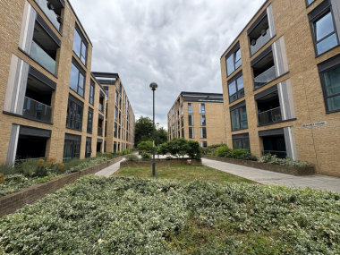 Wandsworth, SW18 1GT, UK