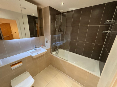 Wandsworth, SW18 1GT, UK