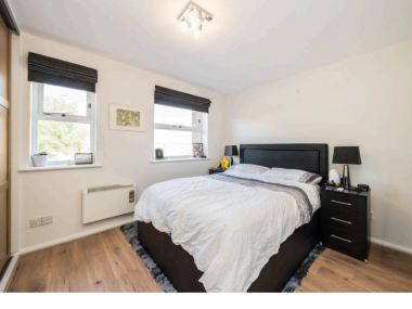 Tooting Bec, SW17 6DA