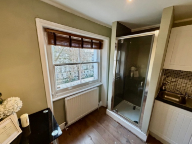 Prince's Square, London W2 4PX, UK