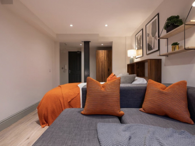 flat 9, 1a Rodney St, Liverpool L1 9ED, UK