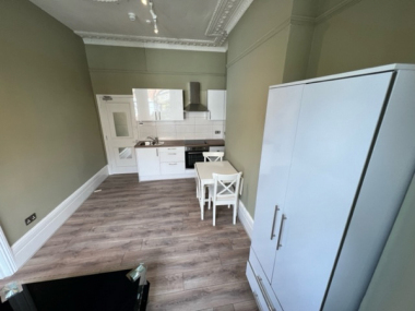 Malwood Rd, London SW12 8EN, UK