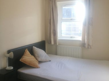 Woking, GU21 2TG, UK