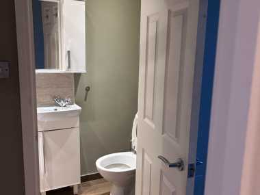 Claverton St, Pimlico, London SW1V 3AU, UK