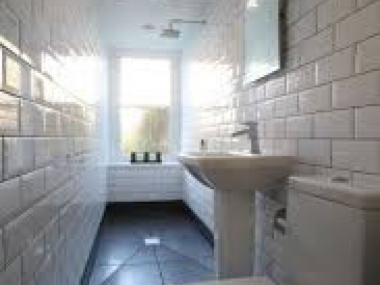 63, 63 Waverley Rd, Bristol BS6 6EU, UK