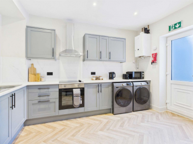 Cheshire East, CW1 3HH, UK