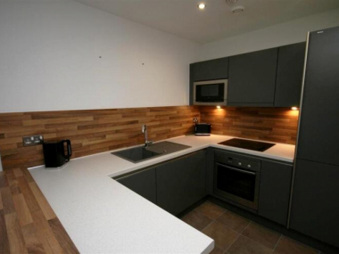 Kennet Walk, Reading RG1 3GF, UK