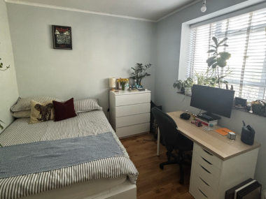 Churchill Gardens, Churchill Gardens, London SW1V 3DW, UK