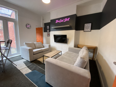 Thornycroft Rd, Liverpool L15 0EW, UK