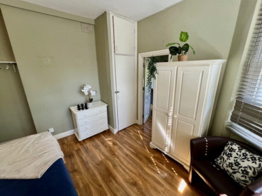 Hammersmith and Fulham, W12 9JN, UK