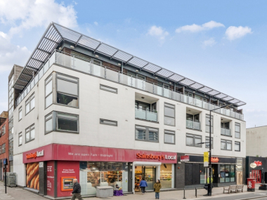Chalk Farm Rd, Chalk Farm, London NW1 8EH, UK