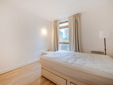 Chalk Farm Rd, Chalk Farm, London NW1 8EH, UK
