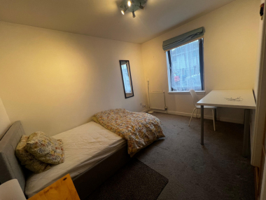 34 Moat Terrace, Edinburgh EH14 1PS, UK