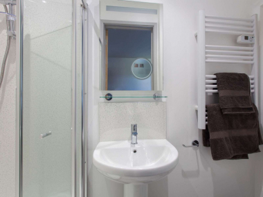 Vicarage Rd, Watford WD18 0HA, UK