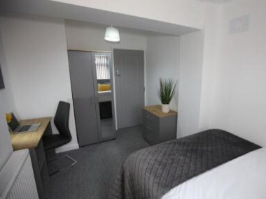 Coventry, CV4 8DT, UK