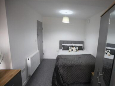 Coventry, CV4 8DT, UK
