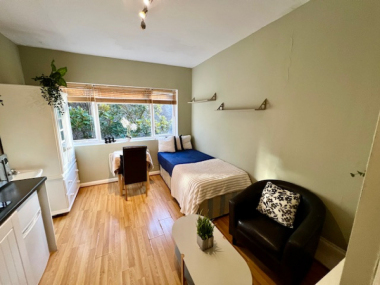 Colville Terrace, London W11 2BE, UK