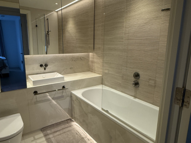 Hammersmith and Fulham, W12 7HZ, UK
